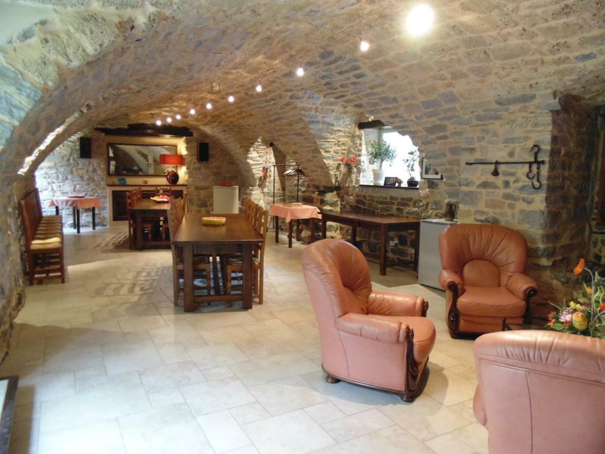 Chambres D'Hotes Lou Jassou Lapanouse-de-Cernon 외부 사진