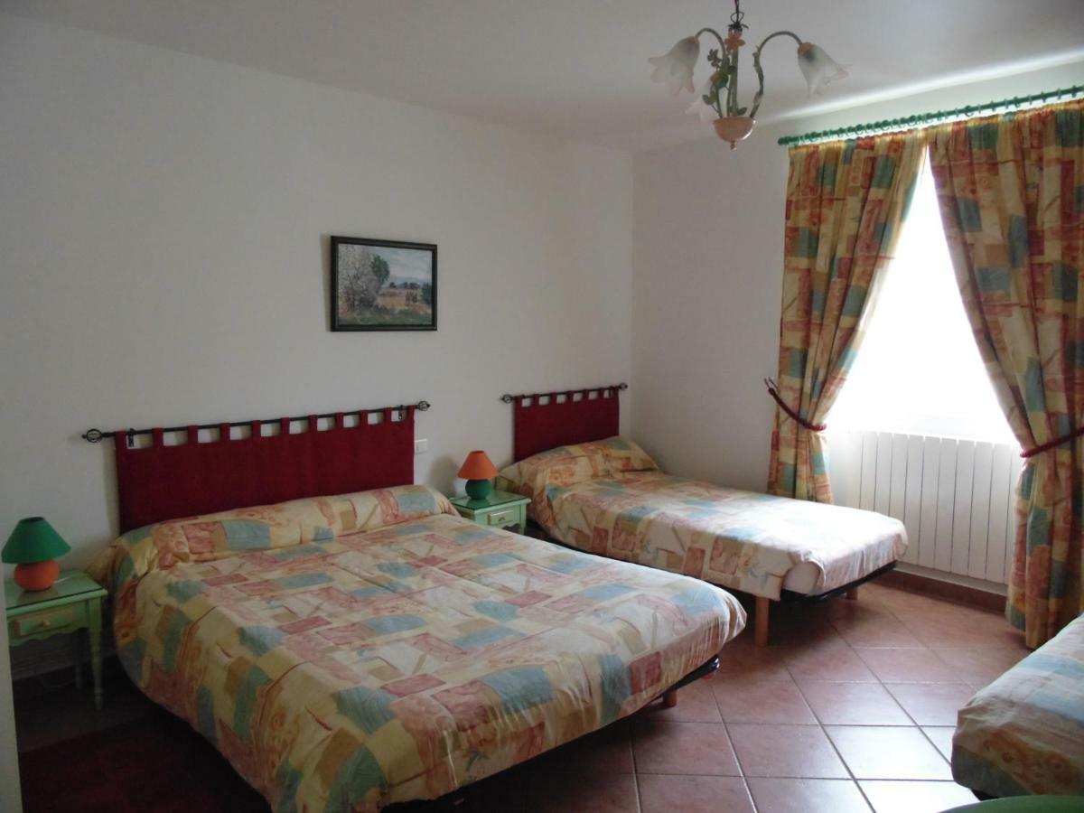 Chambres D'Hotes Lou Jassou Lapanouse-de-Cernon 외부 사진