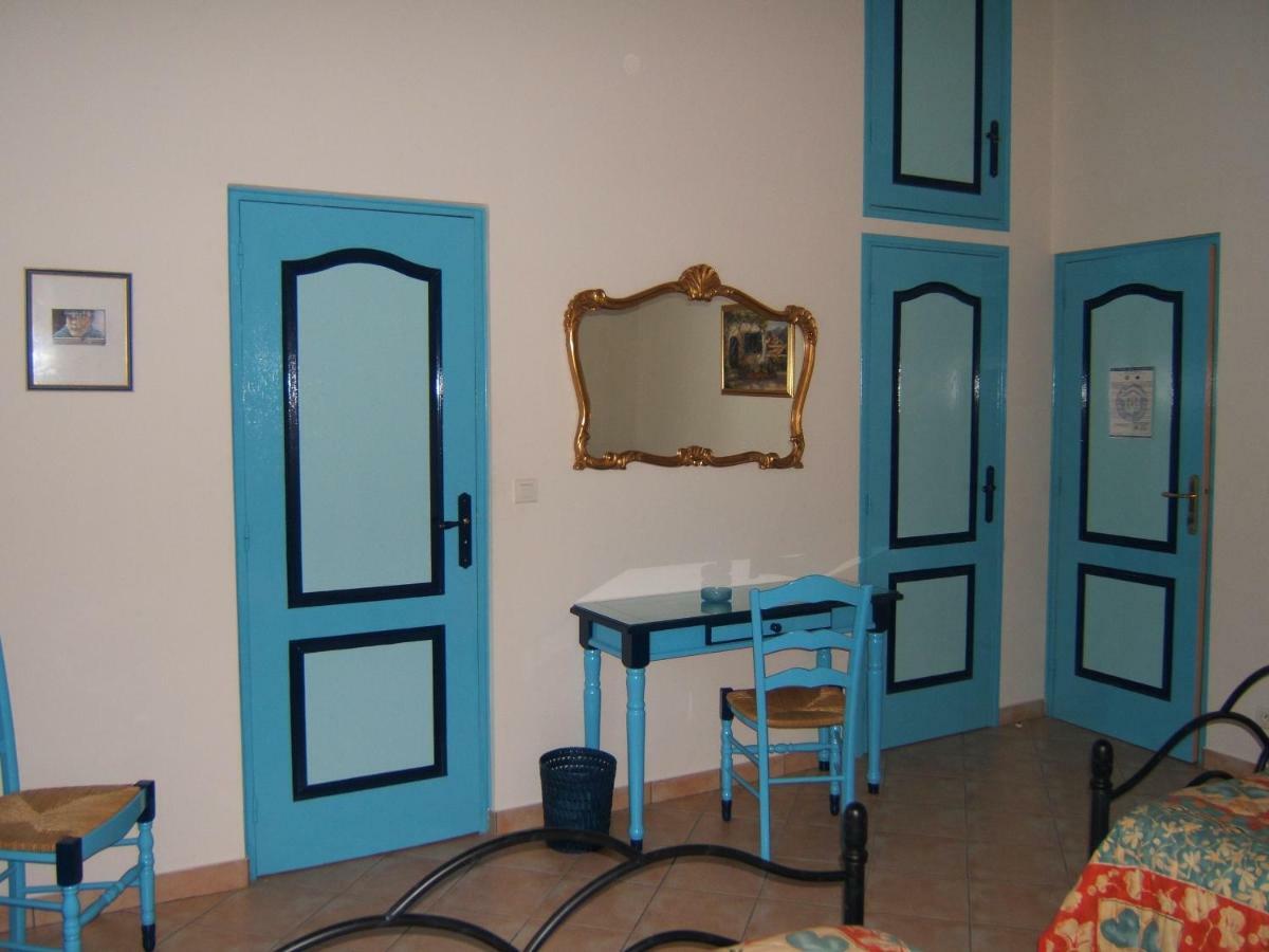 Chambres D'Hotes Lou Jassou Lapanouse-de-Cernon 외부 사진